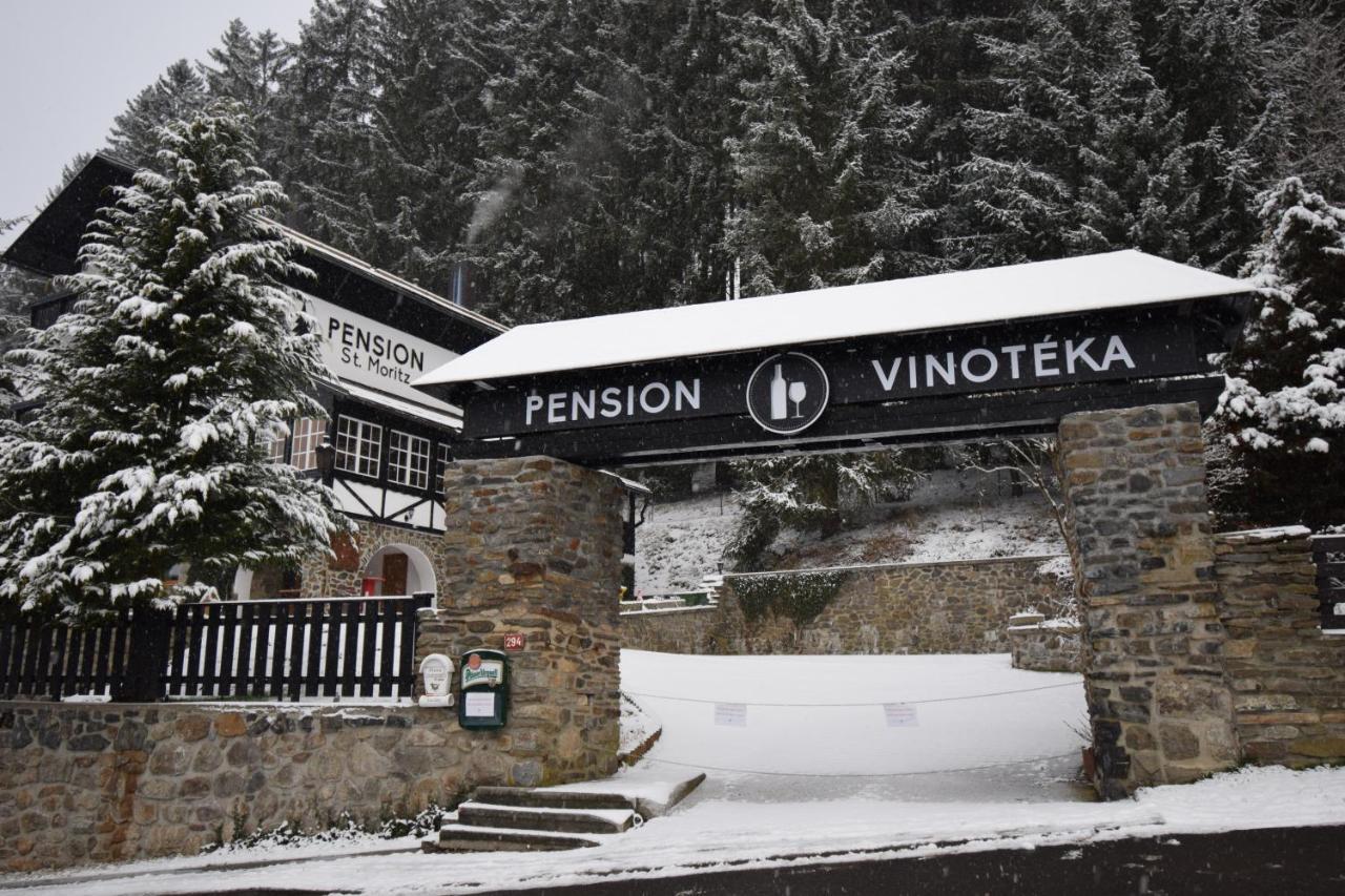 Pension St. Moritz Zelezna Ruda Exterior foto